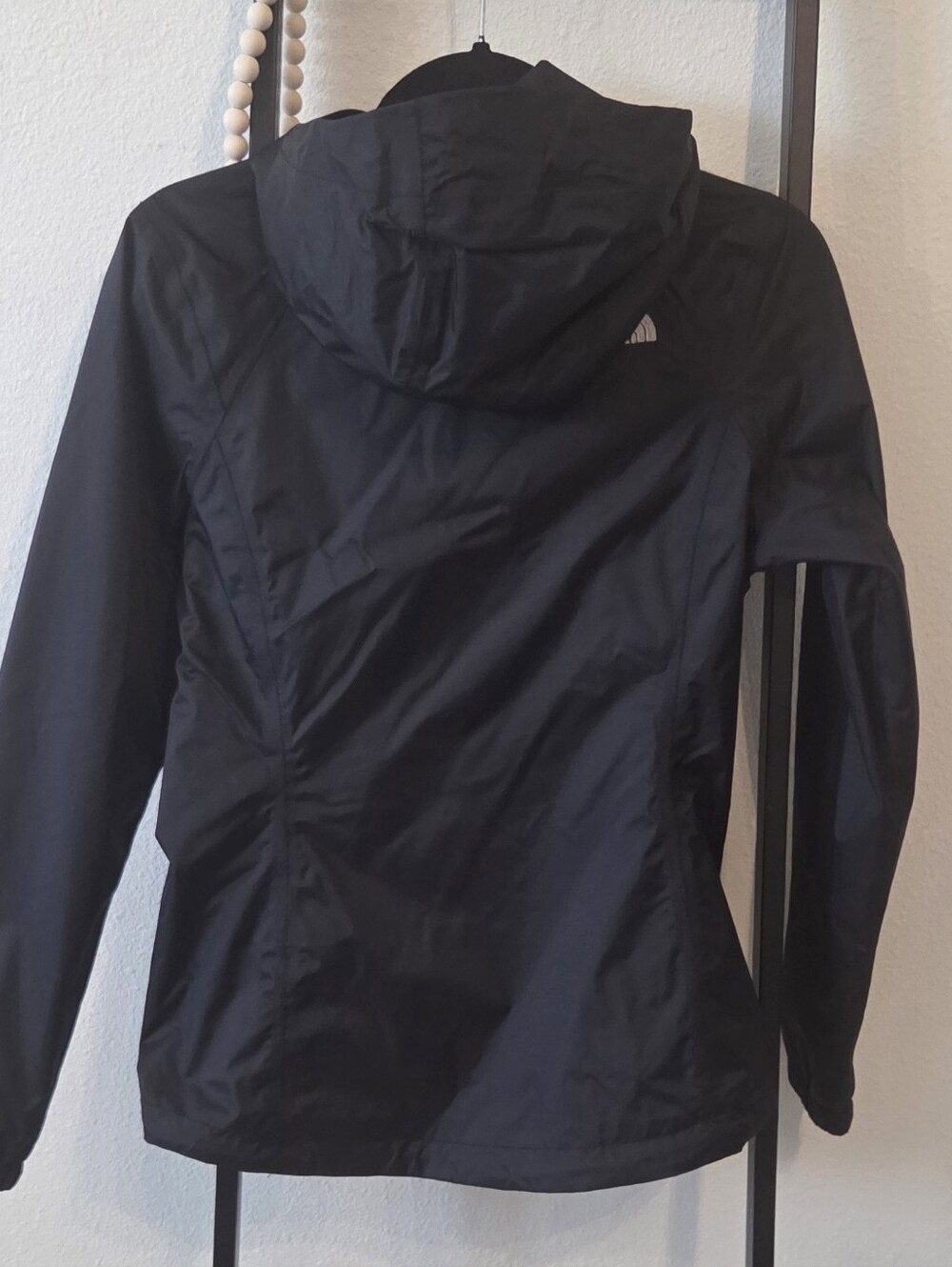 The North Face Women's Black Hooded Shell Jacket - Picture 6 of 6